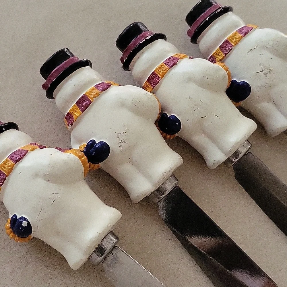 Christmas Snowmen Cooks Club Butter Knives